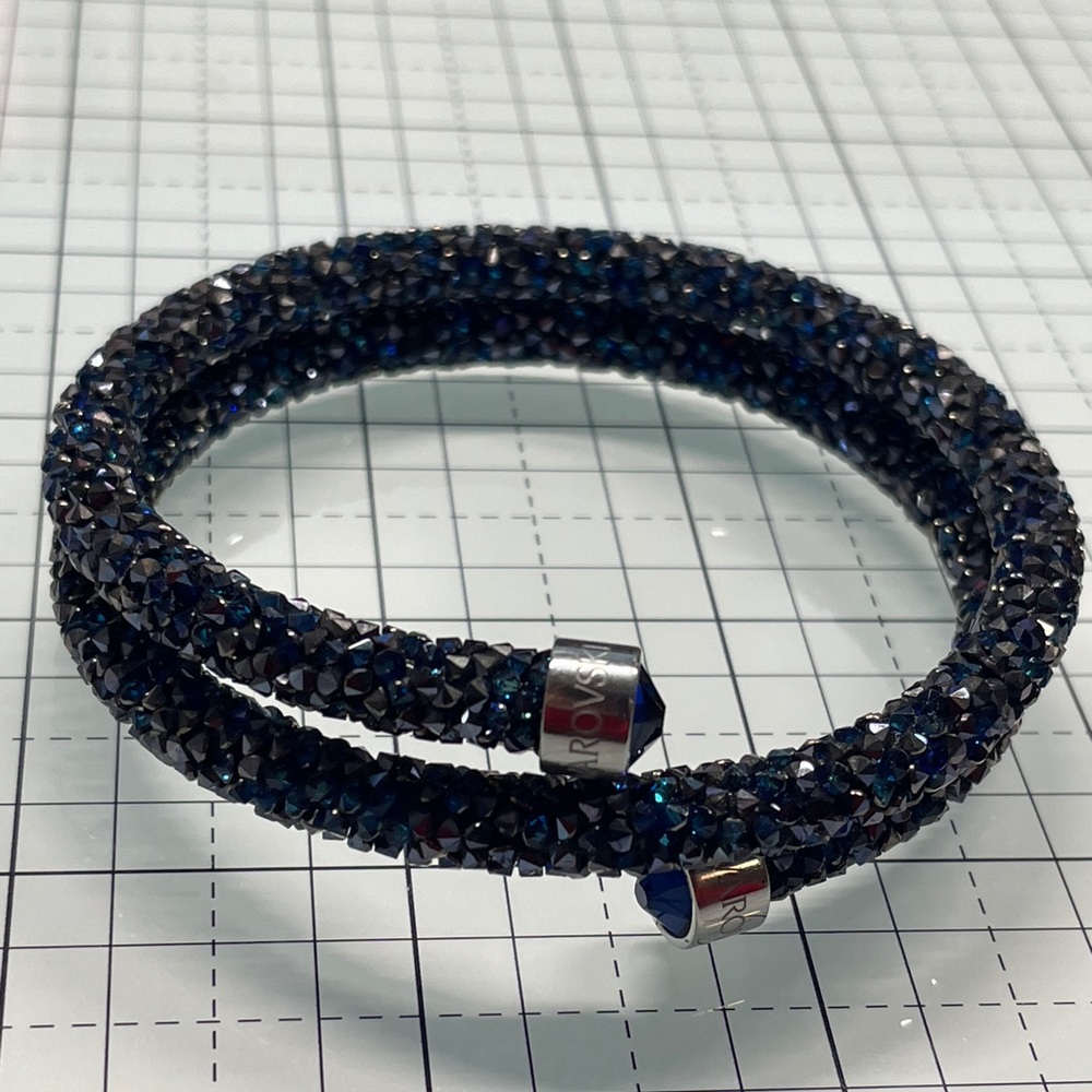 Swarovski Blue and Silver Crystal Bracelet- price is firm - Picture 4 of 4
